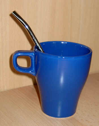 cups-01.jpg (228916 bytes)